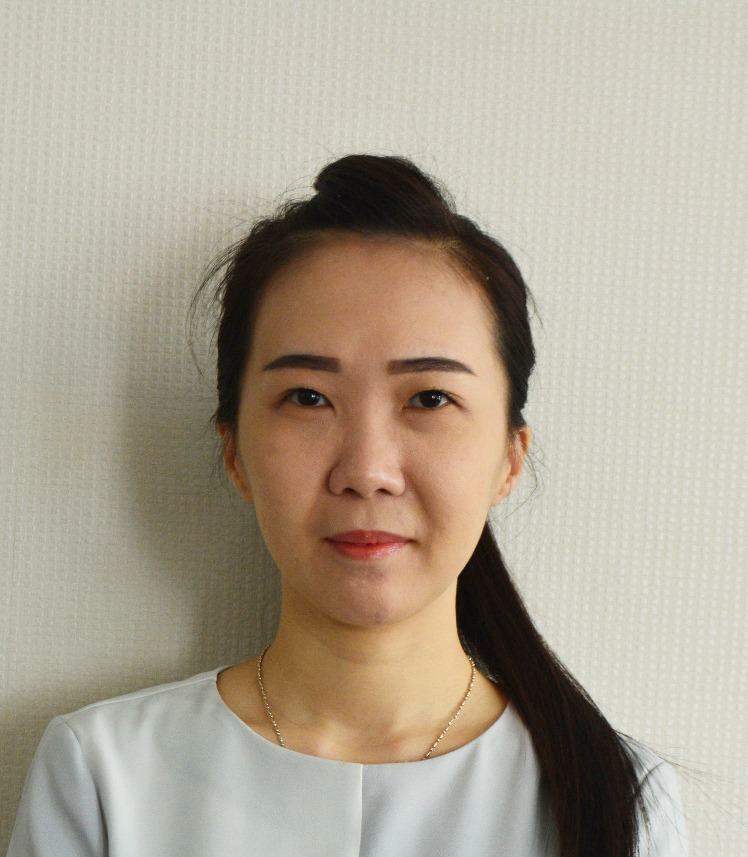 dr. TUTYANA SANUSI, M. Med (DV), SpDV