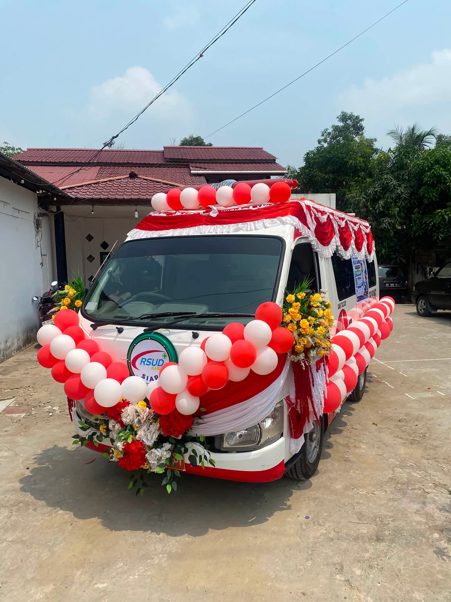 RSUD Sambas Raih Juara 2 Mobil Hias dalam Karnaval HUT RI ke-81 Tahun 2026