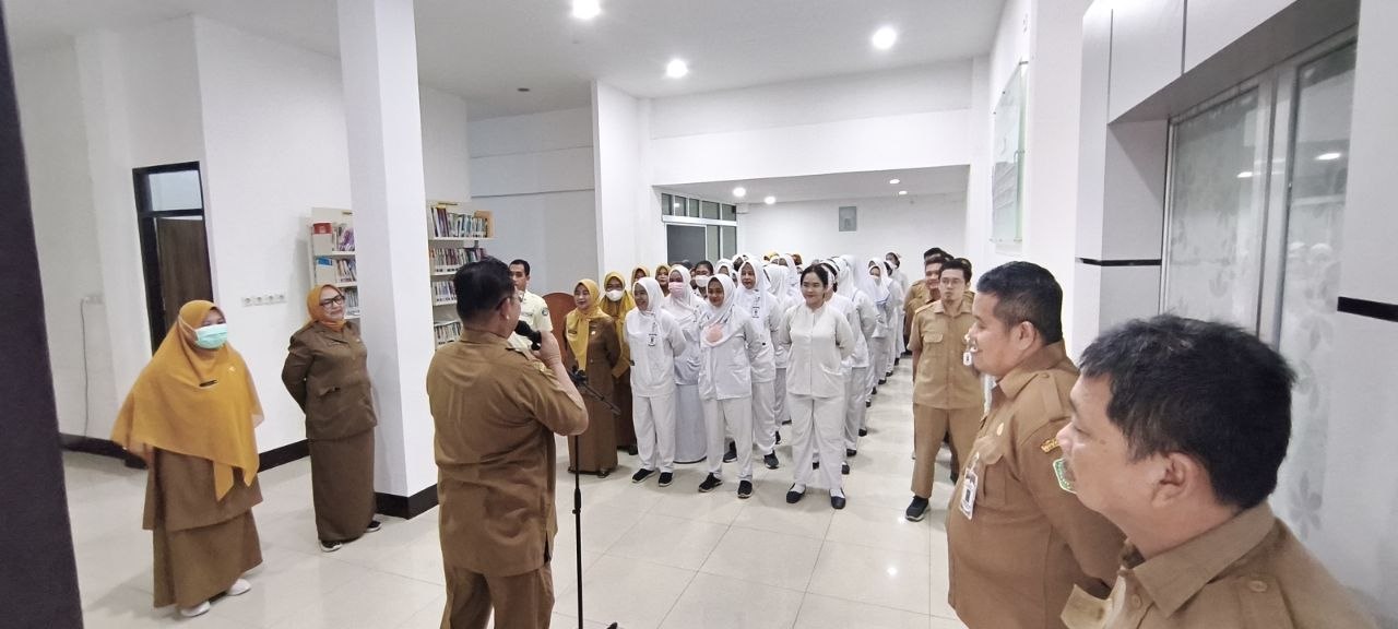 Apel Pagi RSUD Sambas Bahas Persiapan Akreditasi 2027, Rehab IGD, dan Kewaspadaan Karhutla